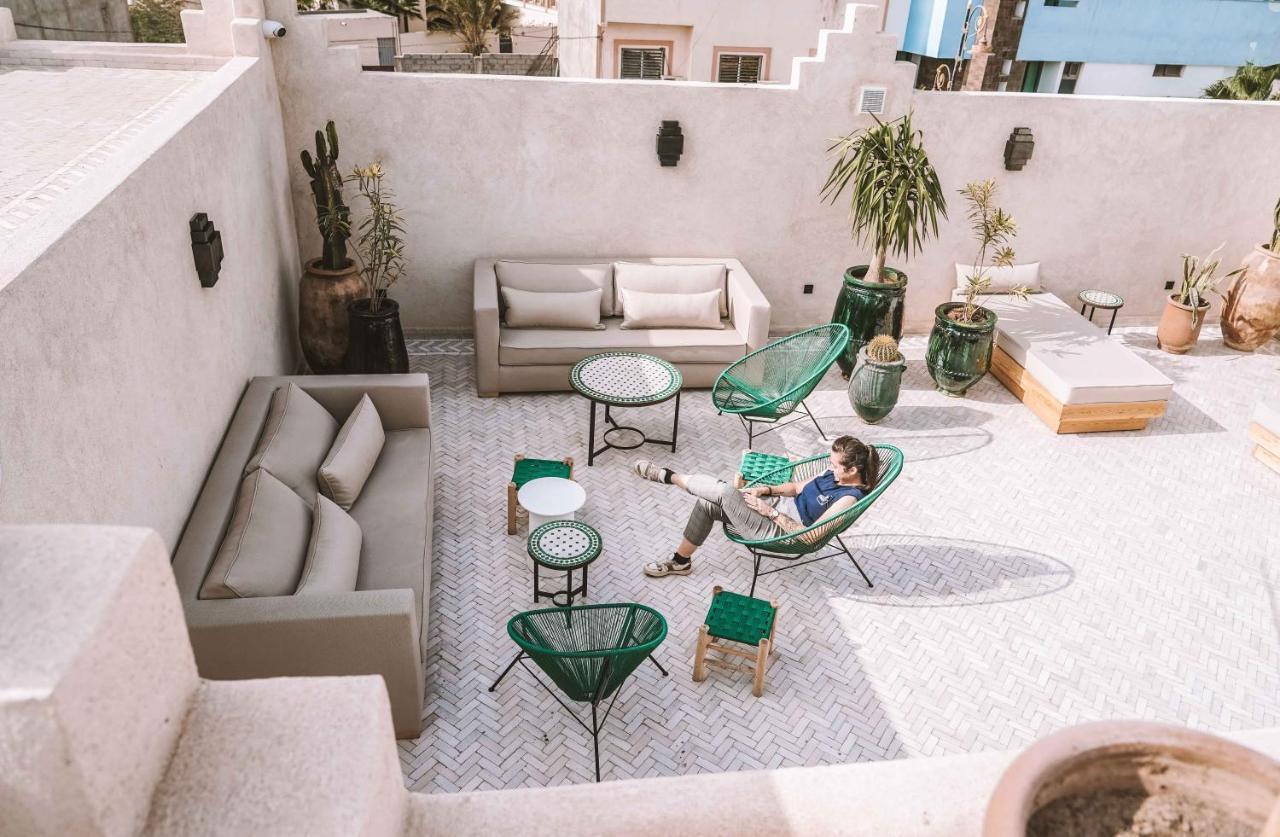 Hôtel Oasis Dakhla Bagian luar foto