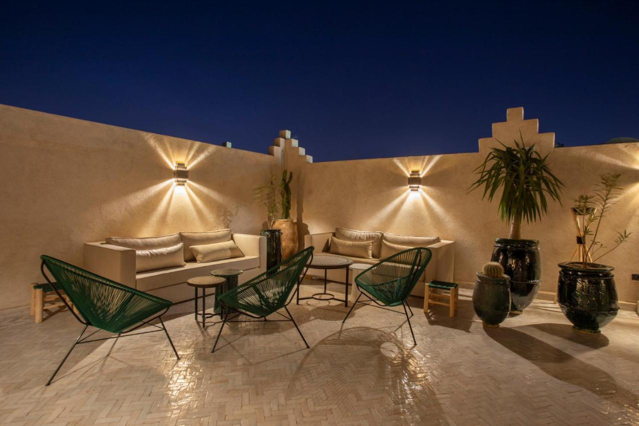 Hôtel Oasis Dakhla Bagian luar foto