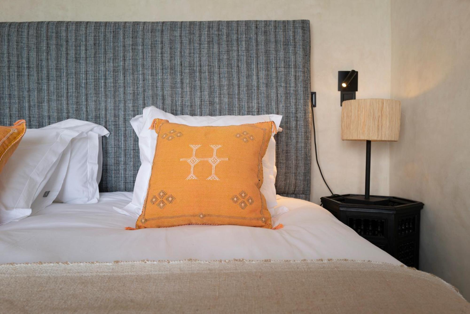 Hôtel Oasis Dakhla Bagian luar foto
